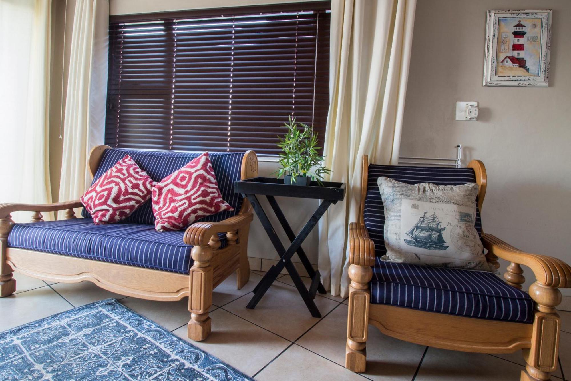 Madiolyn Jeffreys Bay Quarto foto